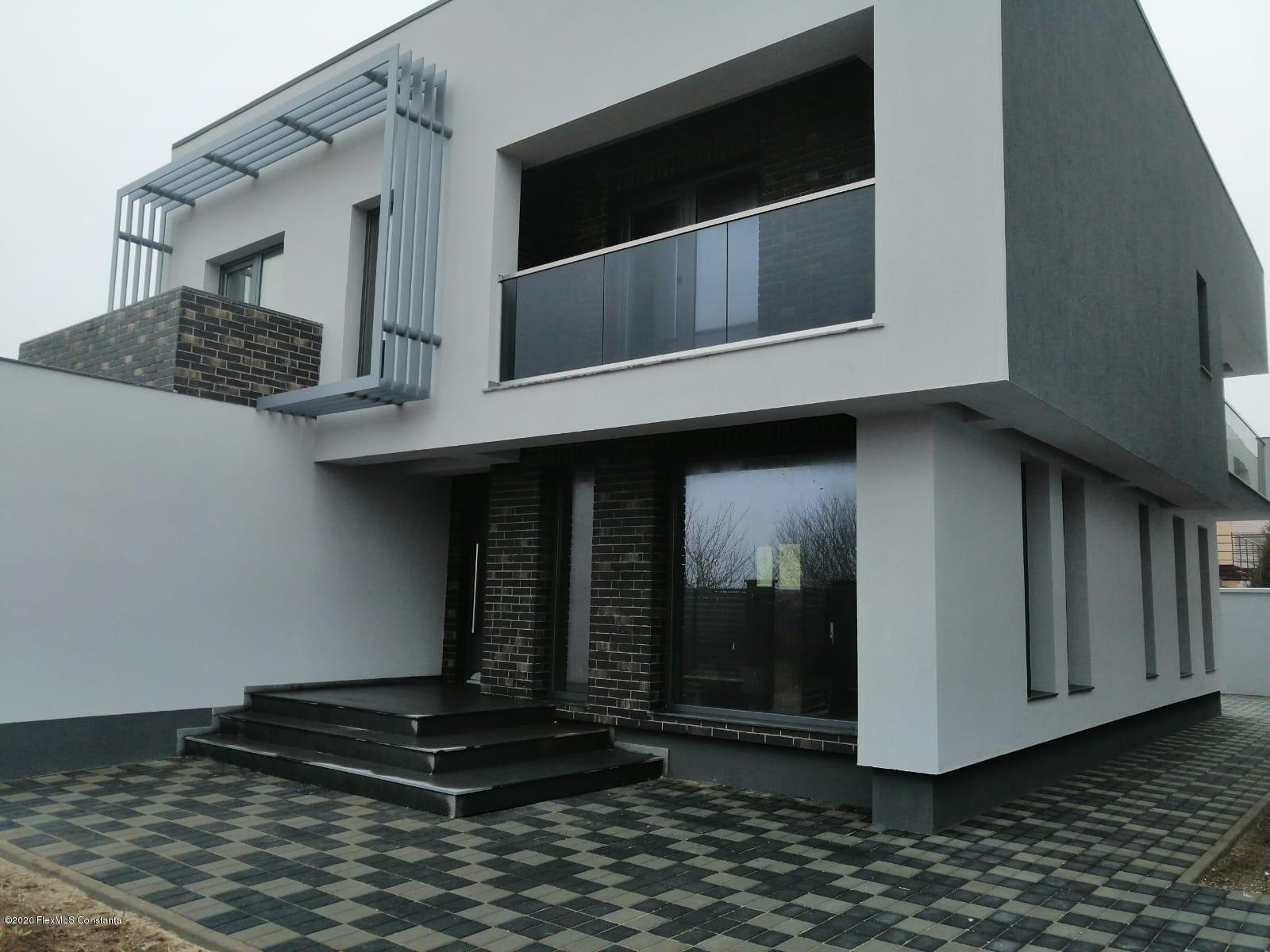                                             Vanzare -                                                                             Casa 86 m²                                                                         - Eforie Nord
                                        